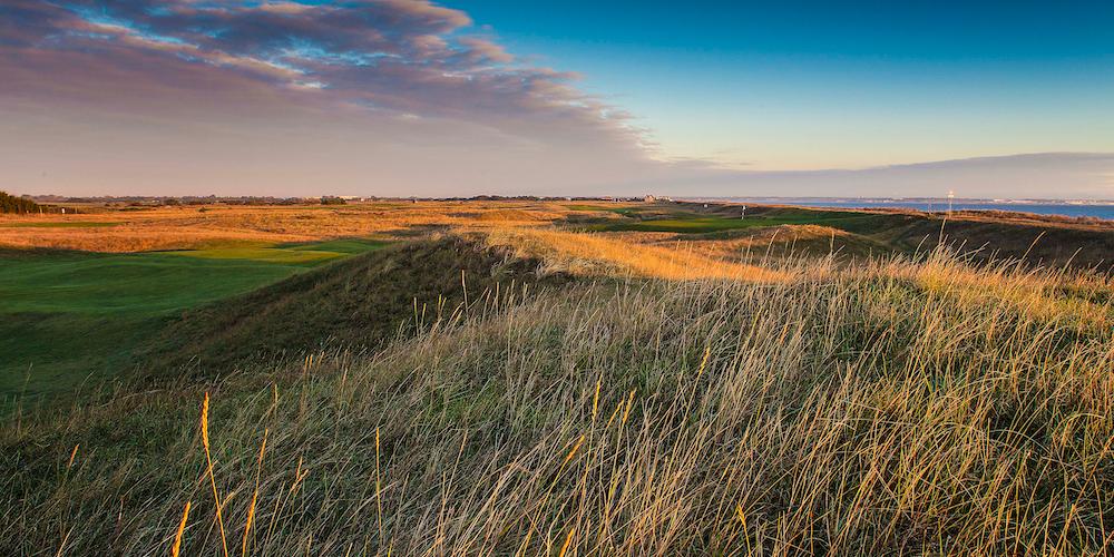 6th Hole at Royal Cinque Ports Golf Club